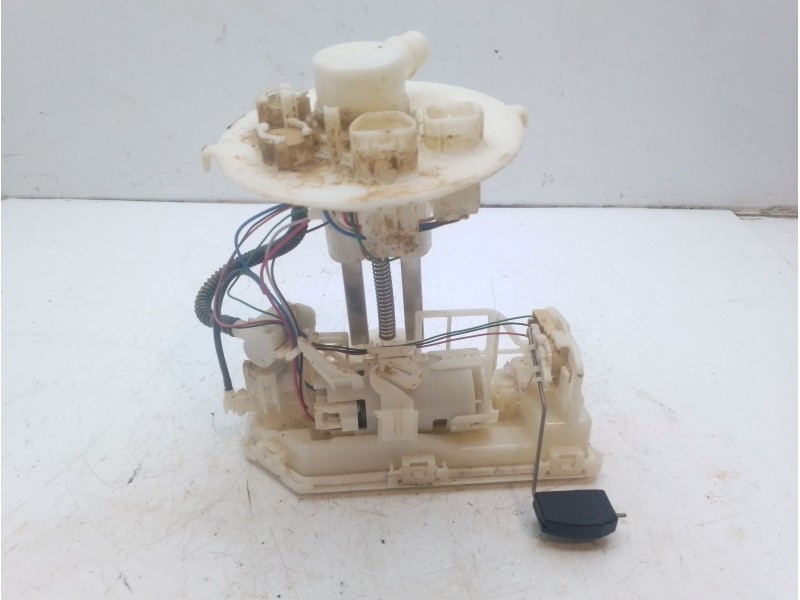 Recambio de aforador para toyota rav4 referencia OEM IAM 7702042260  