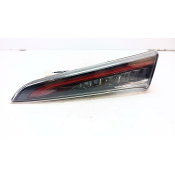PILOTO TRASERO DERECHO INTERIOR 8158102B80 