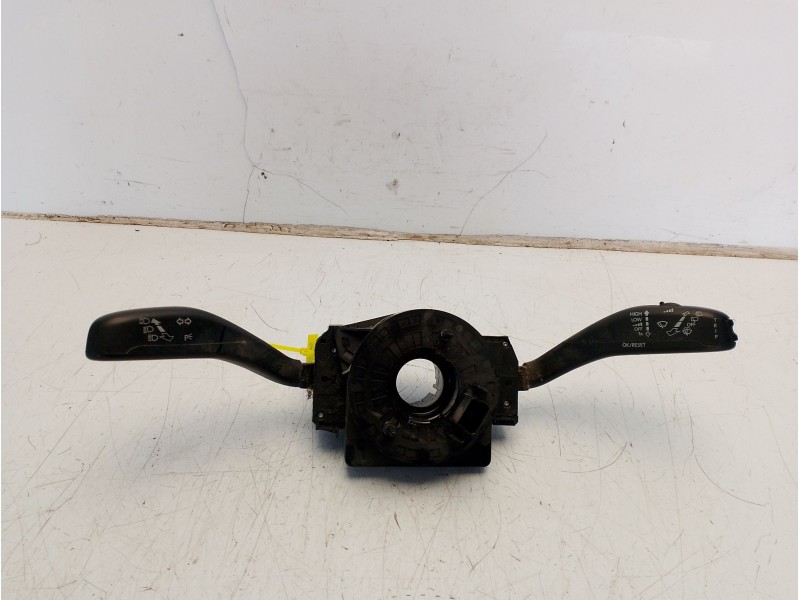 Recambio de mando multifuncion para volkswagen polo (9n3) advance referencia OEM IAM 6Q0953513AJ  