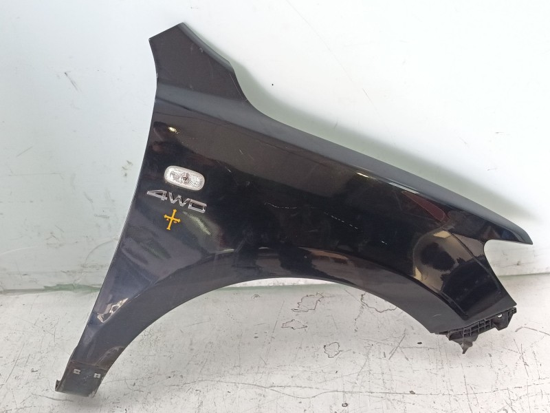 Recambio de aleta delantera derecha para hyundai santa fé ii (cm) 2.2 crdi referencia OEM IAM 663202B250  