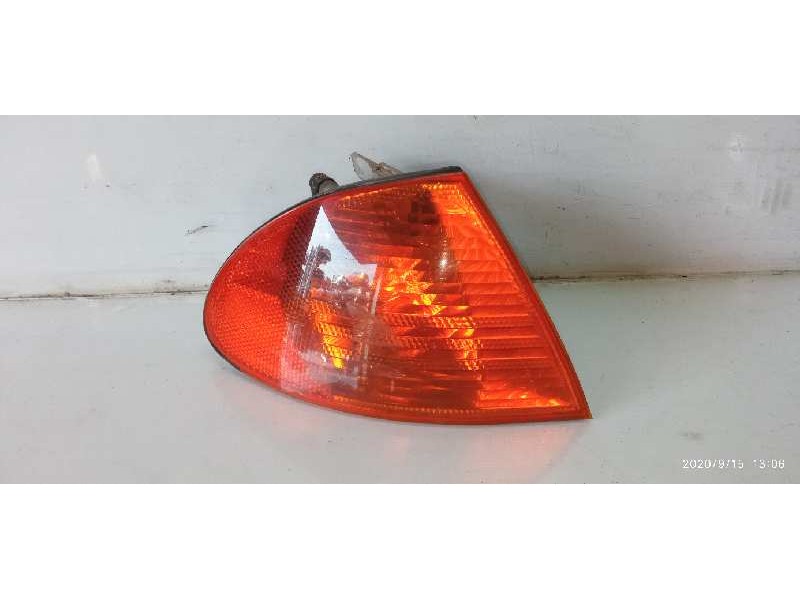 Recambio de piloto delantero derecho para bmw serie 3 berlina (e46) 323i referencia OEM IAM 6902766  
