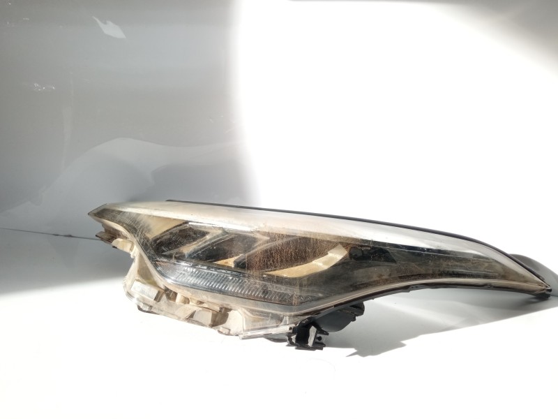 Recambio de faro izquierdo para toyota c-hr referencia OEM IAM 81150F418000  