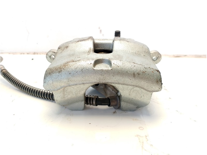 Recambio de pinza freno delantera izquierda para kia ceed business referencia OEM IAM 58180G4A10  