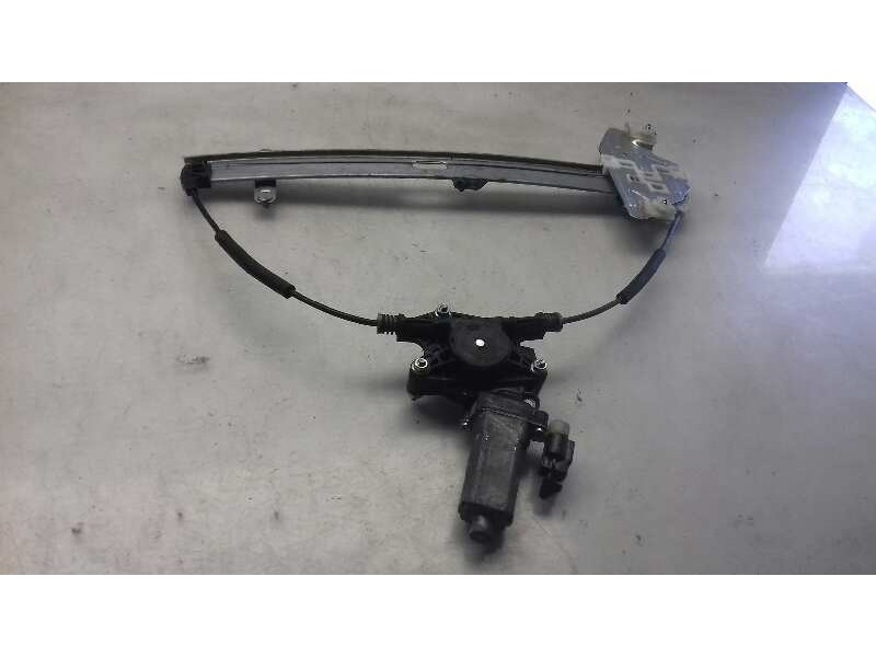 Recambio de elevalunas delantero derecho para hyundai accent (mc) gls full referencia OEM IAM 824021E2XX  