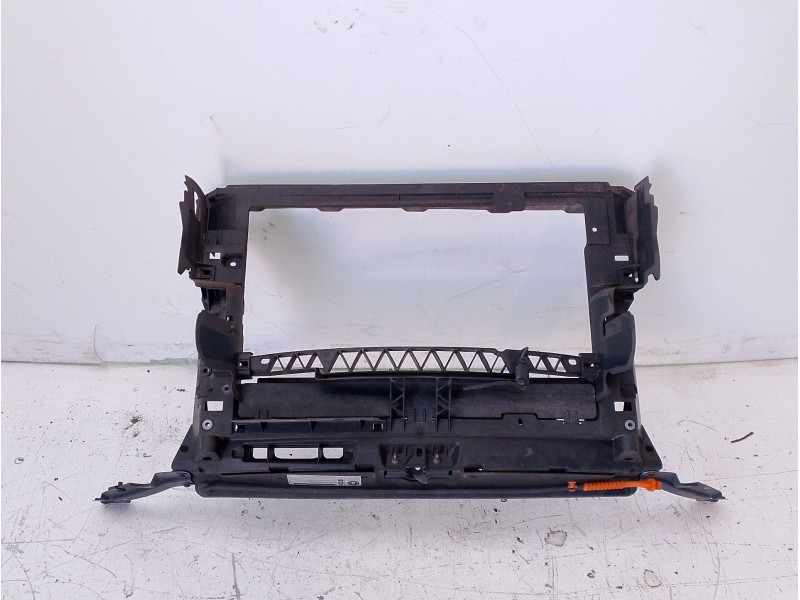 Recambio de panel frontal para volkswagen polo (9n3) advance referencia OEM IAM 6R0805588K  