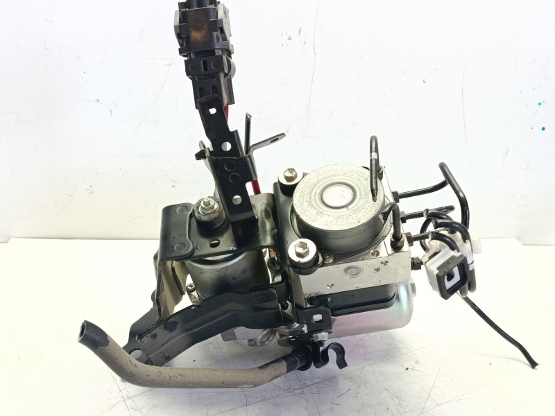 Recambio de abs para toyota corolla (e21) referencia OEM IAM 4405012E70  