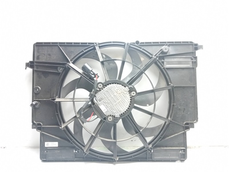 Recambio de electroventilador para volvo xc 40 business plus awd referencia OEM IAM 32222109  