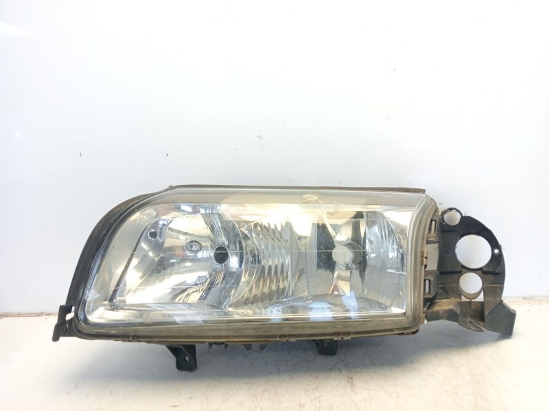 Recambio de faro izquierdo para volvo s80 i (184) 2.4 t referencia OEM IAM 8693555  