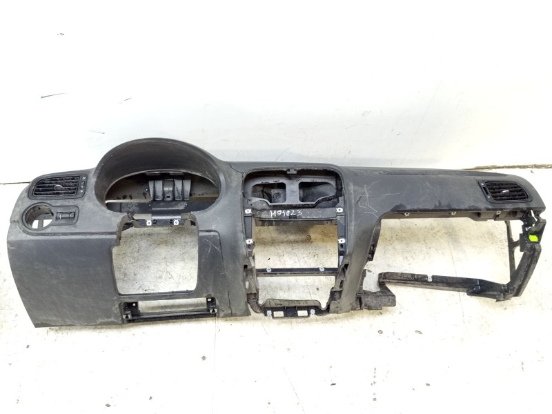Recambio de salpicadero para volkswagen polo (6r1) advance referencia OEM IAM 6R1857003BB  