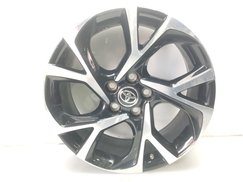 Recambio de llanta para toyota c-hr referencia OEM IAM 42611F4040  