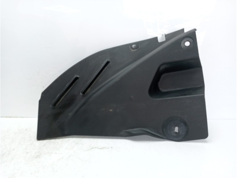 Recambio de moldura para toyota yaris hybrid active referencia OEM IAM 525910D541  