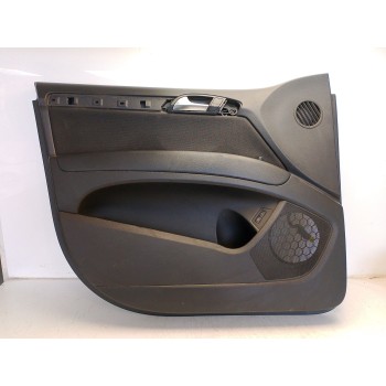 GUARNECIDO PUERTA DELANTERA IZQUIERDA 4L0819869 