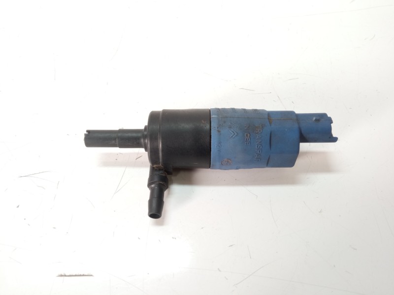 Recambio de bomba limpia para renault laguna ii grandtour (kg0) privilege luxe referencia OEM IAM 8200331654  