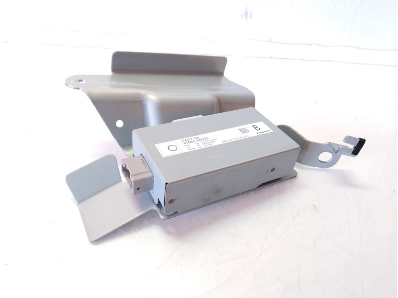 Recambio de modulo electronico para toyota land cruiser (j15) limited referencia OEM IAM 8598A60030 180325IA0R 