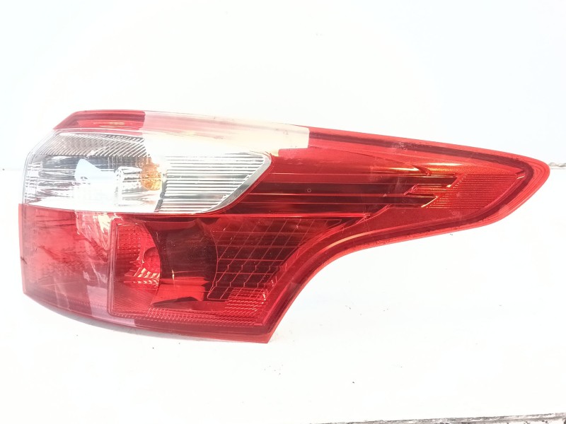 Recambio de piloto trasero derecho para ford focus turn. (cb8) titanium referencia OEM IAM 1785512  BM5113404G / BM5113404H