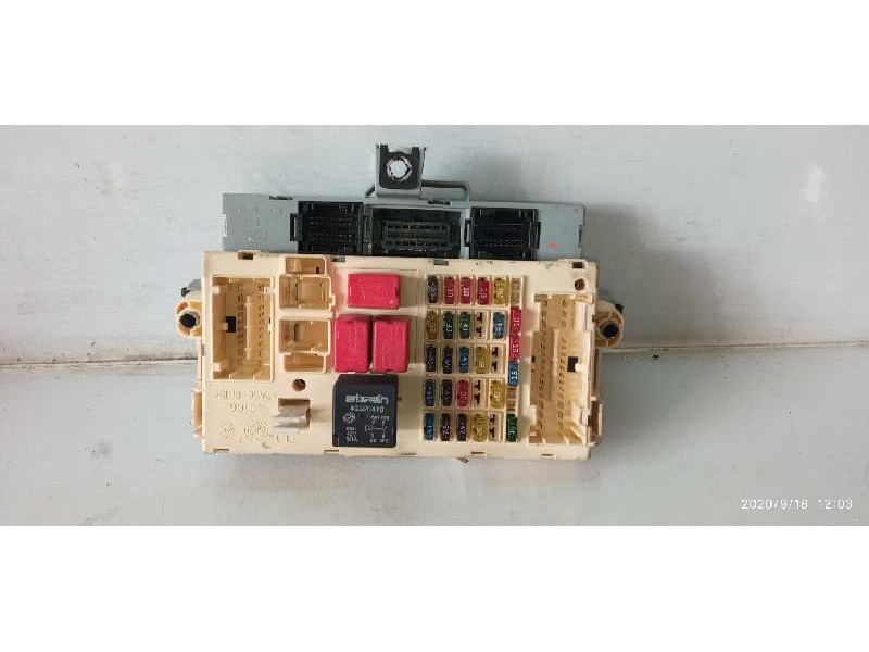 Recambio de caja reles / fusibles para fiat stilo (192) 1.2 16v active referencia OEM IAM 46797609 501208530060 