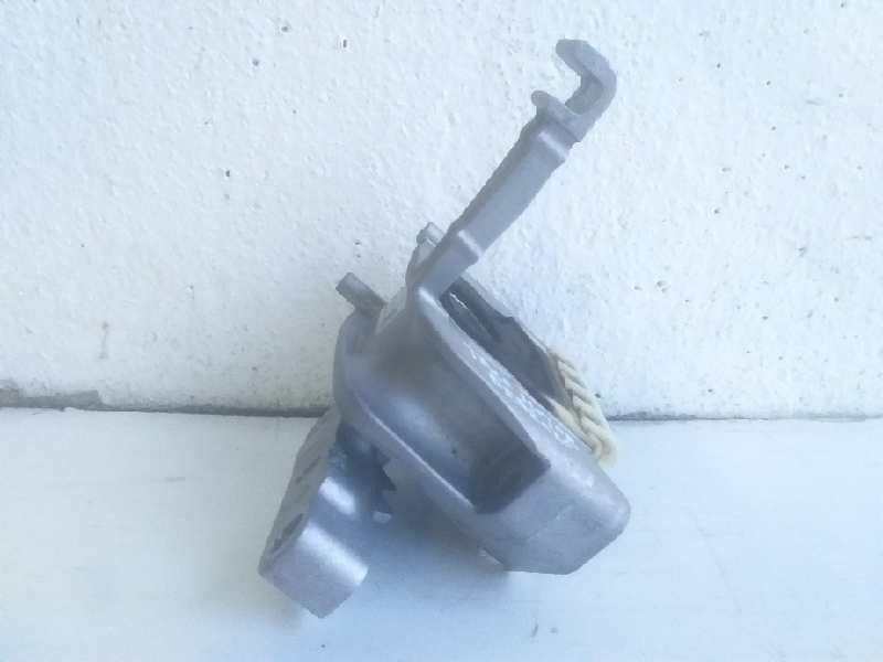 Recambio de soporte motor derecho para volkswagen polo advance referencia OEM IAM 2Q0199262AT  
