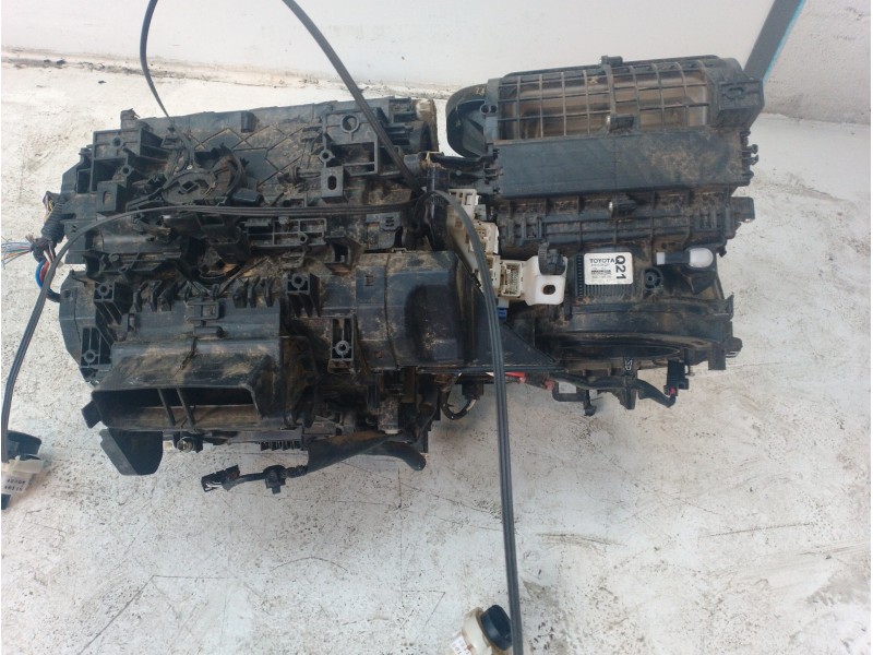 Recambio de calefaccion entera normal para toyota hilux (kun) 2.5 turbodiesel referencia OEM IAM 871030K501  