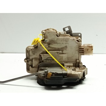 CERRADURA PUERTA DELANTERA DERECHA 4F1837016 