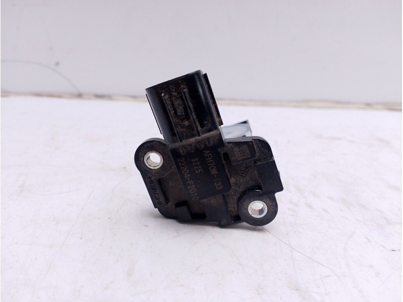Recambio de caudalimetro para toyota yaris 1.5 16v cat referencia OEM IAM 22204F2010  