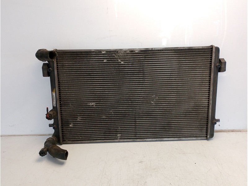 Recambio de radiador agua para seat leon (1m1) 1.9 tdi referencia OEM IAM 1J0121253AD  