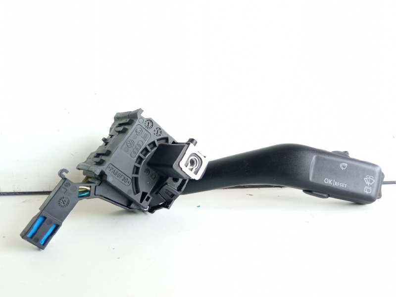 Recambio de mando limpia para volkswagen golf v berlina (1k1) 1.9 tdi referencia OEM IAM 1K0953519A  