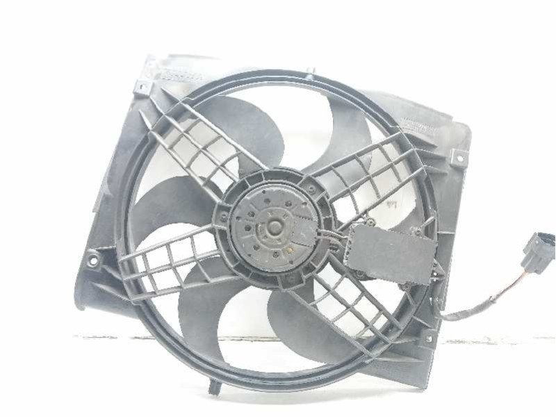 Recambio de electroventilador para bmw serie 3 berlina (e46) 320d referencia OEM IAM 17117801423  