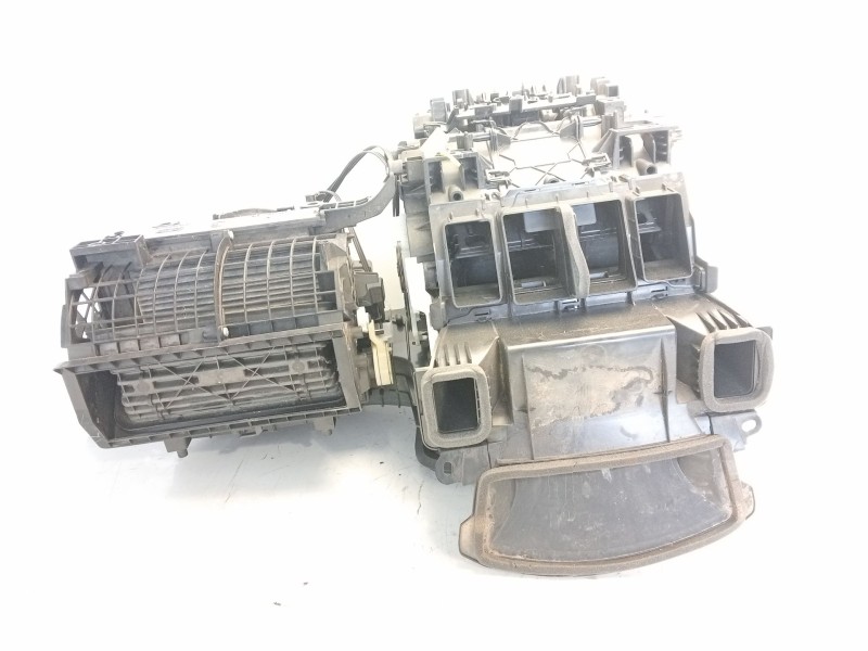 Recambio de aire acondicionado completo para toyota yaris active referencia OEM IAM 87050K0060  