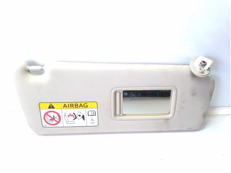 Recambio de parasol derecho para toyota land cruiser (j15) limited referencia OEM IAM 7431060J60E0  