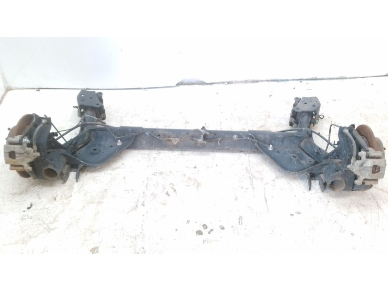 Recambio de puente trasero para nissan juke (f15) acenta referencia OEM IAM 55501BX65A  