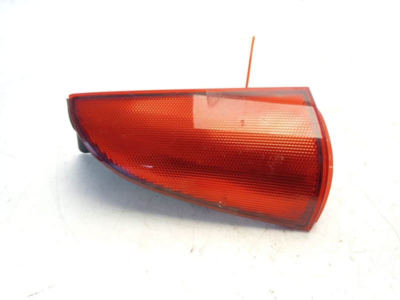 Recambio de piloto trasero izquierdo superior para mercedes-benz vito combi 06.2003 referencia OEM IAM A6398201864  