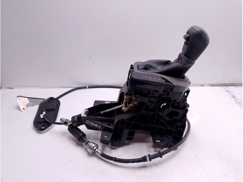 Recambio de palanca cambio para toyota yaris 1.5 16v cat referencia OEM IAM 33504K0010C0  35970K0010C0 / 33560F4050 / 33820K0040