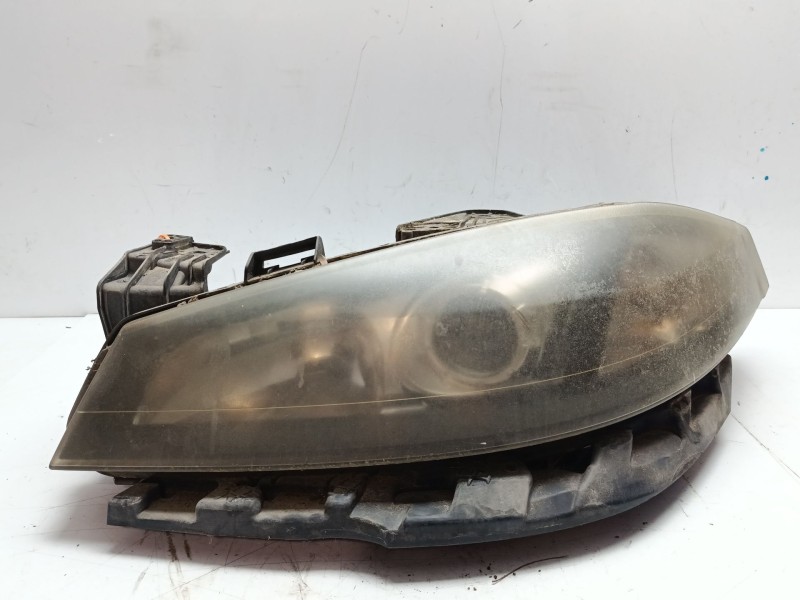 Recambio de faro izquierdo para renault laguna ii (bg0/1_) 2.0 dci (bg1t) referencia OEM IAM 7701476385  