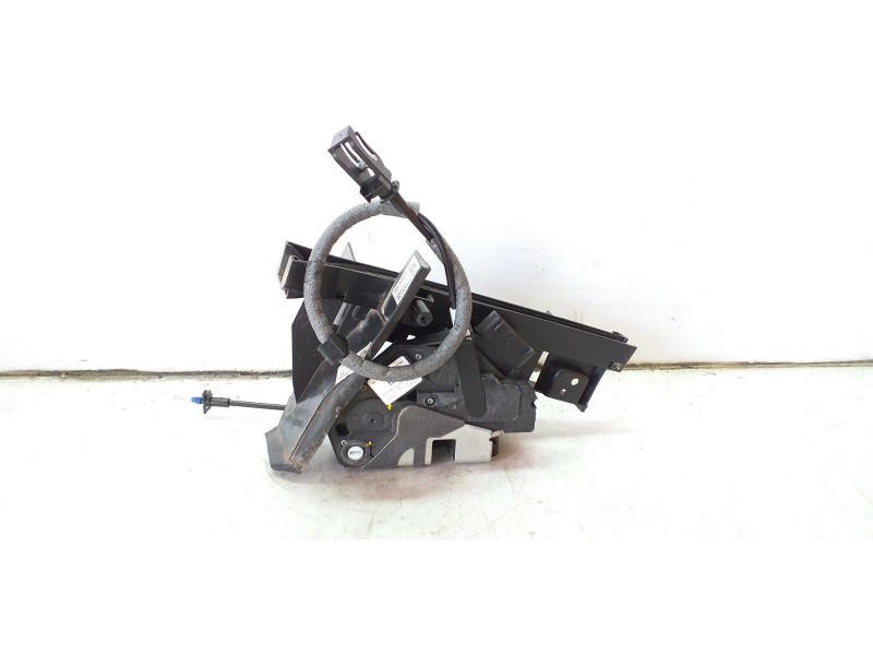 Recambio de cerradura puerta trasera izquierda para ford focus turn. business referencia OEM IAM BM5AA26413AG BM51A264A27AK 