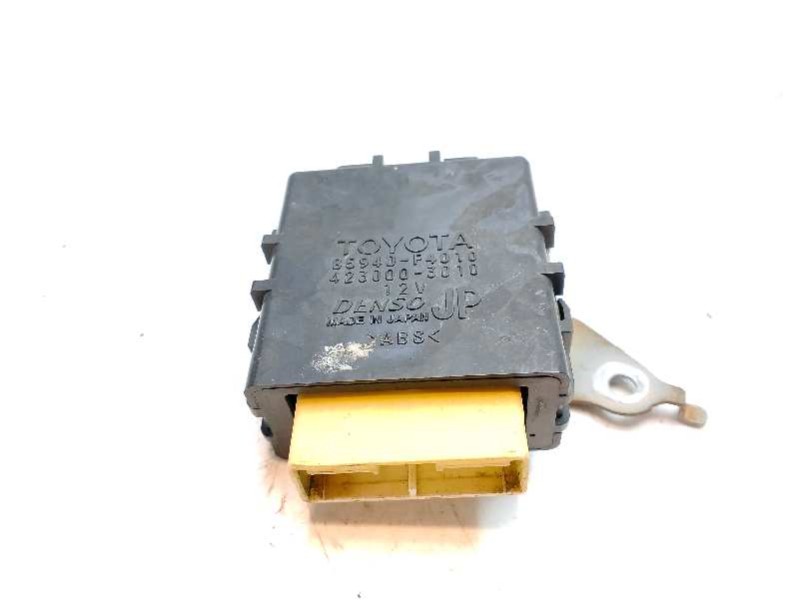 Recambio de modulo electronico para toyota c-hr referencia OEM IAM 85940F4010 4230003010 