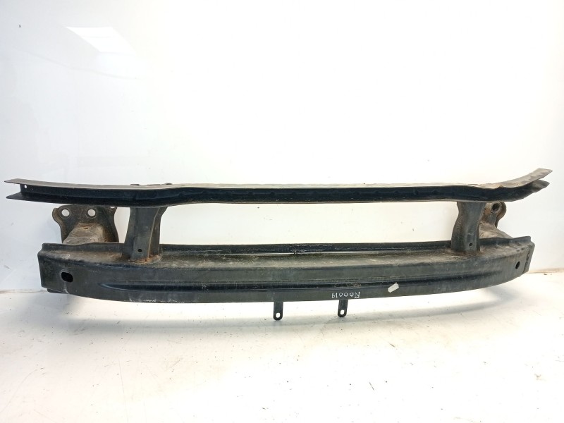 Recambio de refuerzo paragolpes delantero para volkswagen passat berlina (3c2) advance referencia OEM IAM 3C0807109D  3C0807093