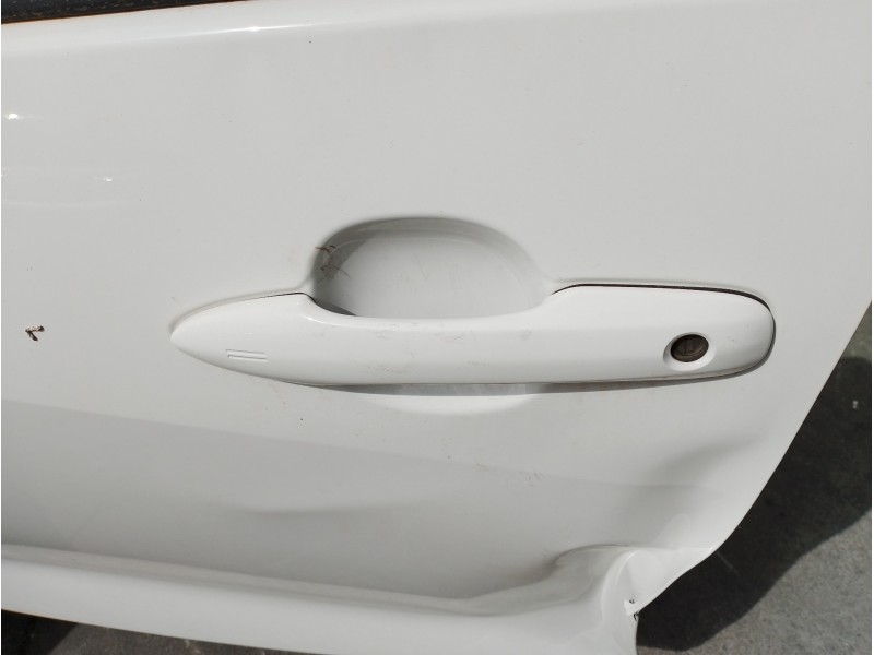 Recambio de maneta exterior delantera izquierda para toyota yaris 1.5 16v cat referencia OEM IAM 6920202260  6920202260 / 69210K