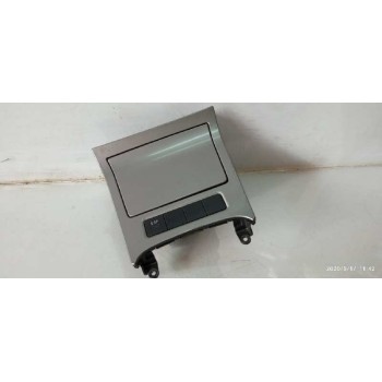CENICERO 1K0857961 