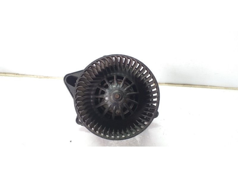 Recambio de motor calefaccion para renault scenic (ja..) referencia OEM IAM 658467A  