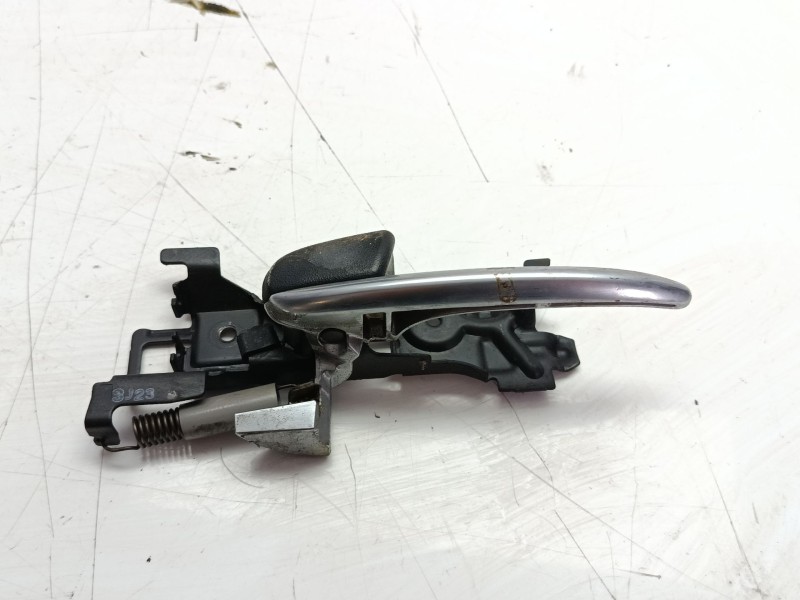 Recambio de maneta interior delantera izquierda para mazda rx-8 (se) 40th anniversary referencia OEM IAM F15159330C02  