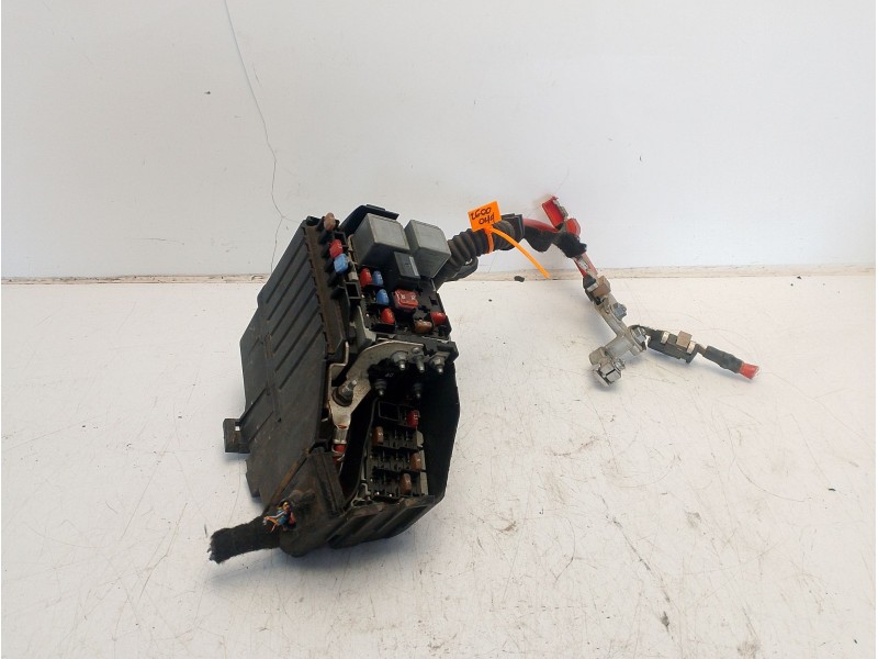 Recambio de caja fusibles delantera para volvo xc60 i suv (156) t6 awd referencia OEM IAM 30659092  