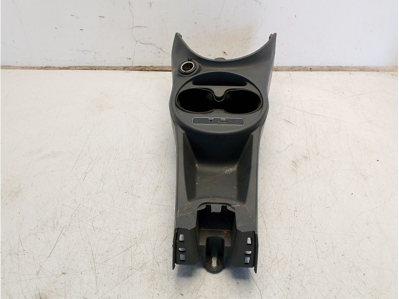 Recambio de consola central para fiat 500 (312_) 1.2 (312axa1a) referencia OEM IAM 735654490  