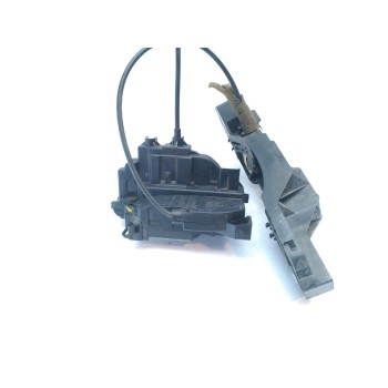 CERRADURA PUERTA TRASERA DERECHA 825020001R 