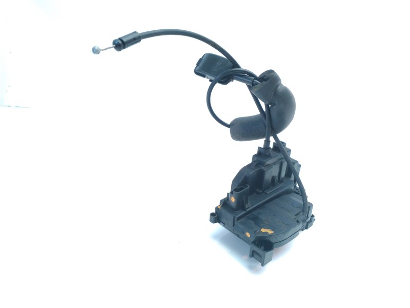 Recambio de cerradura puerta trasera izquierda para renault megane iii sport tourer expression referencia OEM IAM 825030001R  