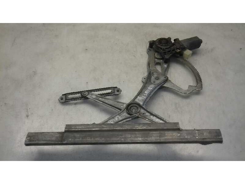 Recambio de elevalunas delantero derecho para mercedes-benz clase c (w202) berlina referencia OEM IAM 0130821709 119153 