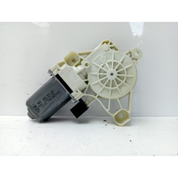 MOTOR ELEVALUNAS DELANTERO IZQUIERDO 4K0959801 