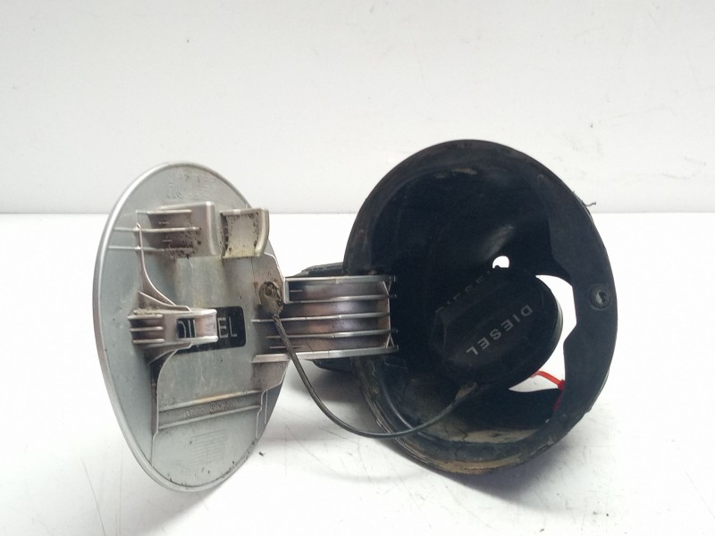 Recambio de tapa combustible para kia sorento referencia OEM IAM 310103A901 695102P000 