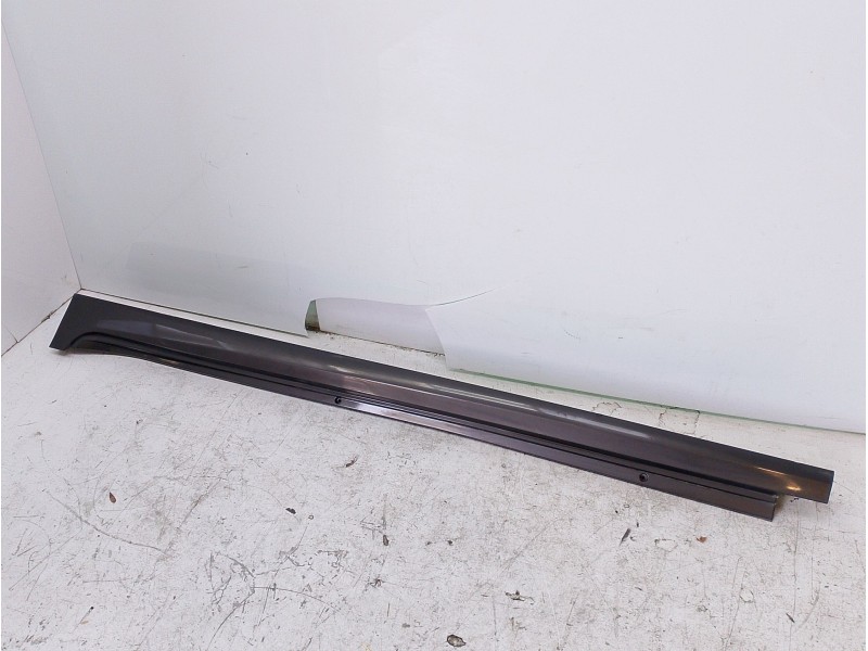 Recambio de faldon lateral para toyota camry (_v7_, _va7_, _vh7_) 2.5 hybrid (axvh71_) referencia OEM IAM 7586033100E1  