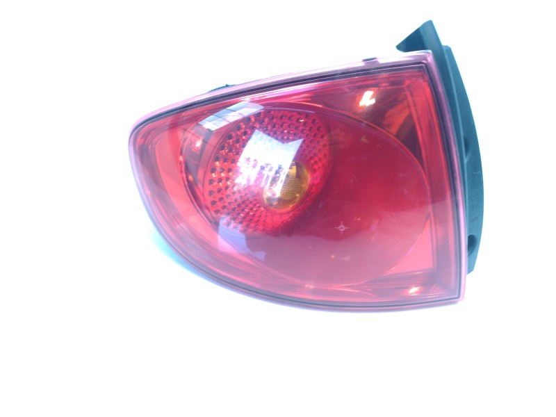 Recambio de piloto trasero izquierdo para seat altea (5p1) 2.0 tdi referencia OEM IAM 5P0945111  