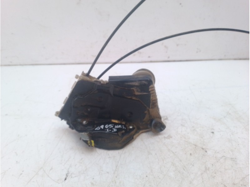 Recambio de cerradura puerta delantera izquierda para toyota yaris referencia OEM IAM 690400D520  